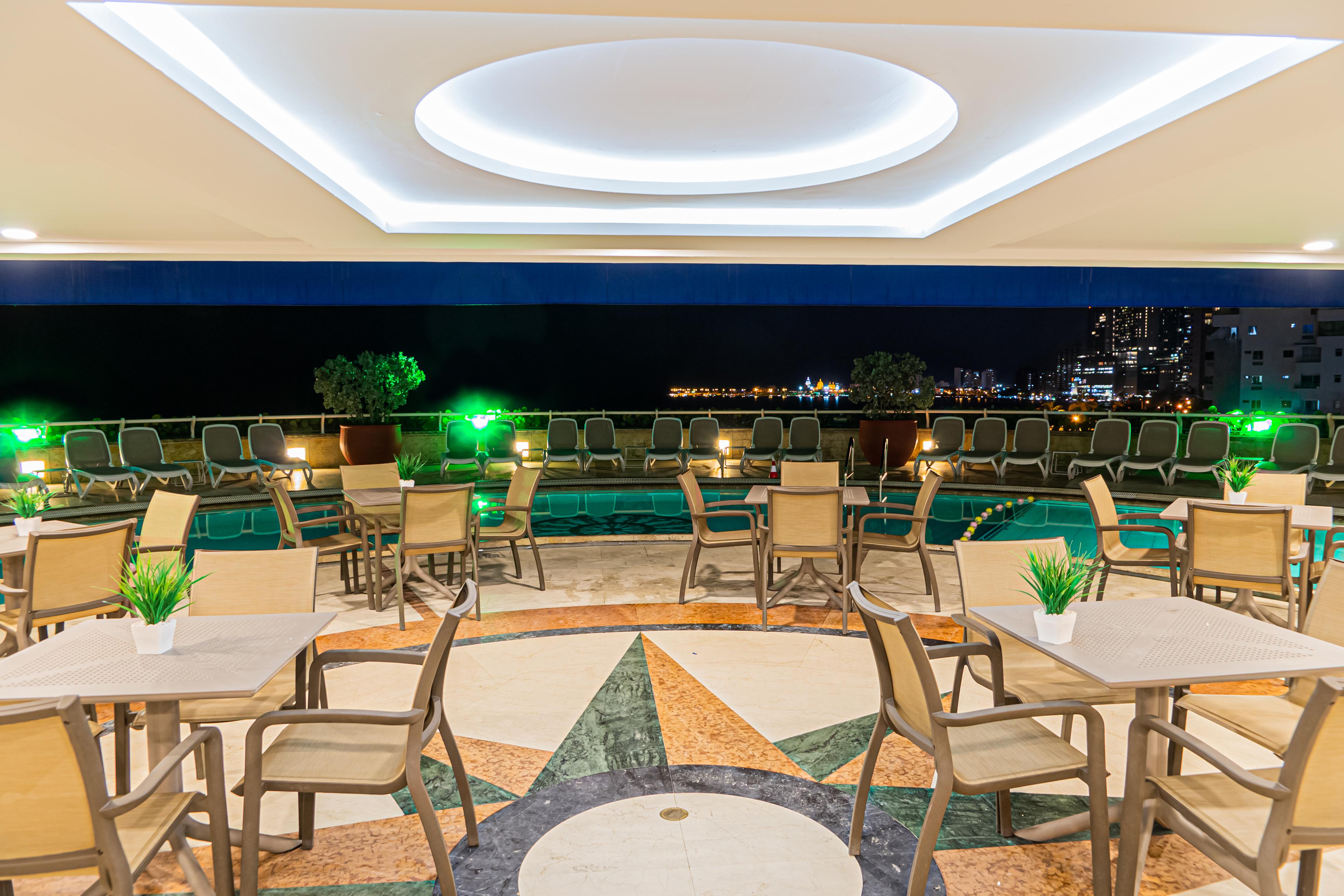 โรงแรมอัลมิรันเต การ์ตาเจนา Cartagena ภายนอก รูปภาพ Sky Bar