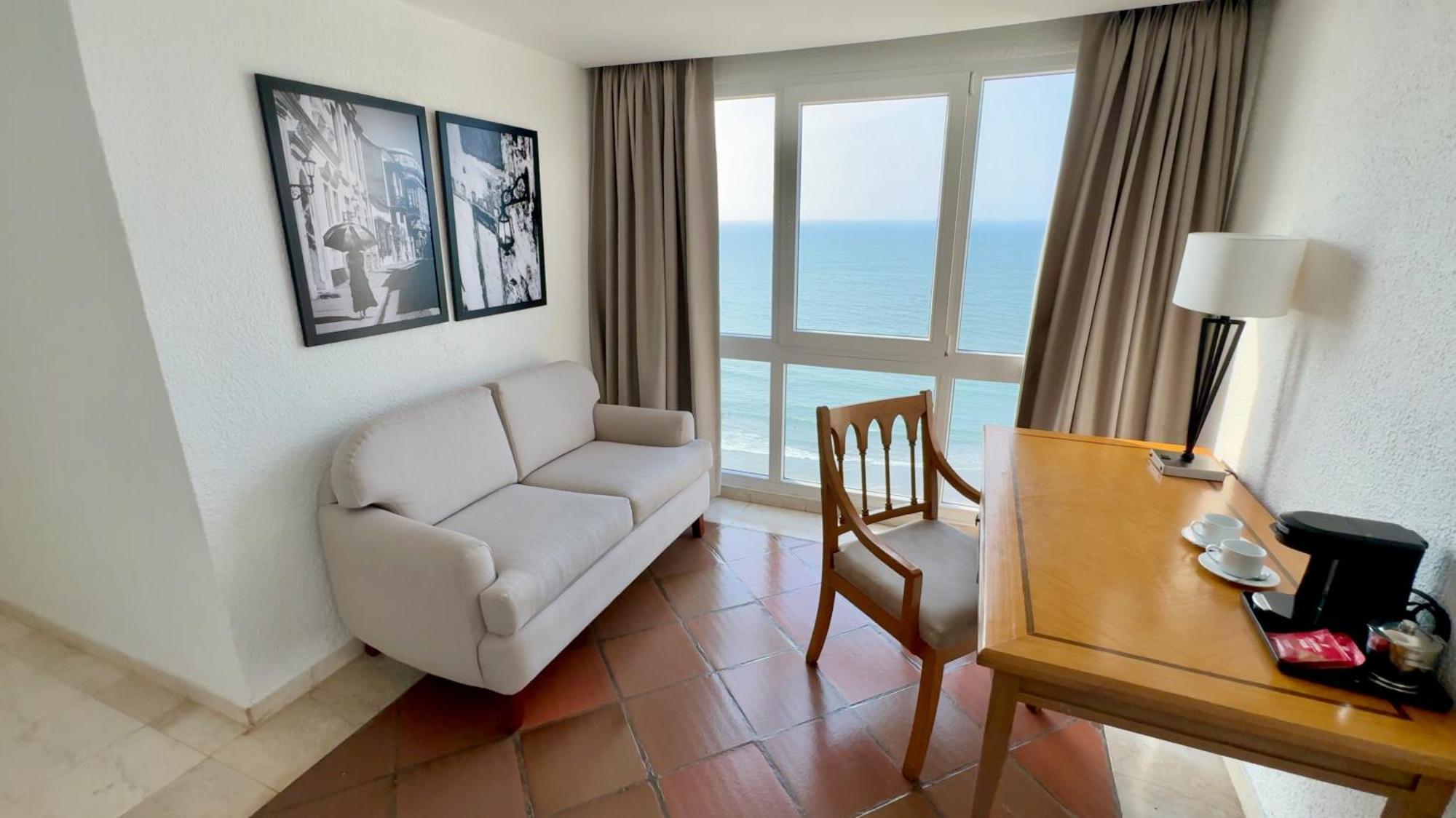 โรงแรมอัลมิรันเต การ์ตาเจนา Cartagena ภายนอก รูปภาพ