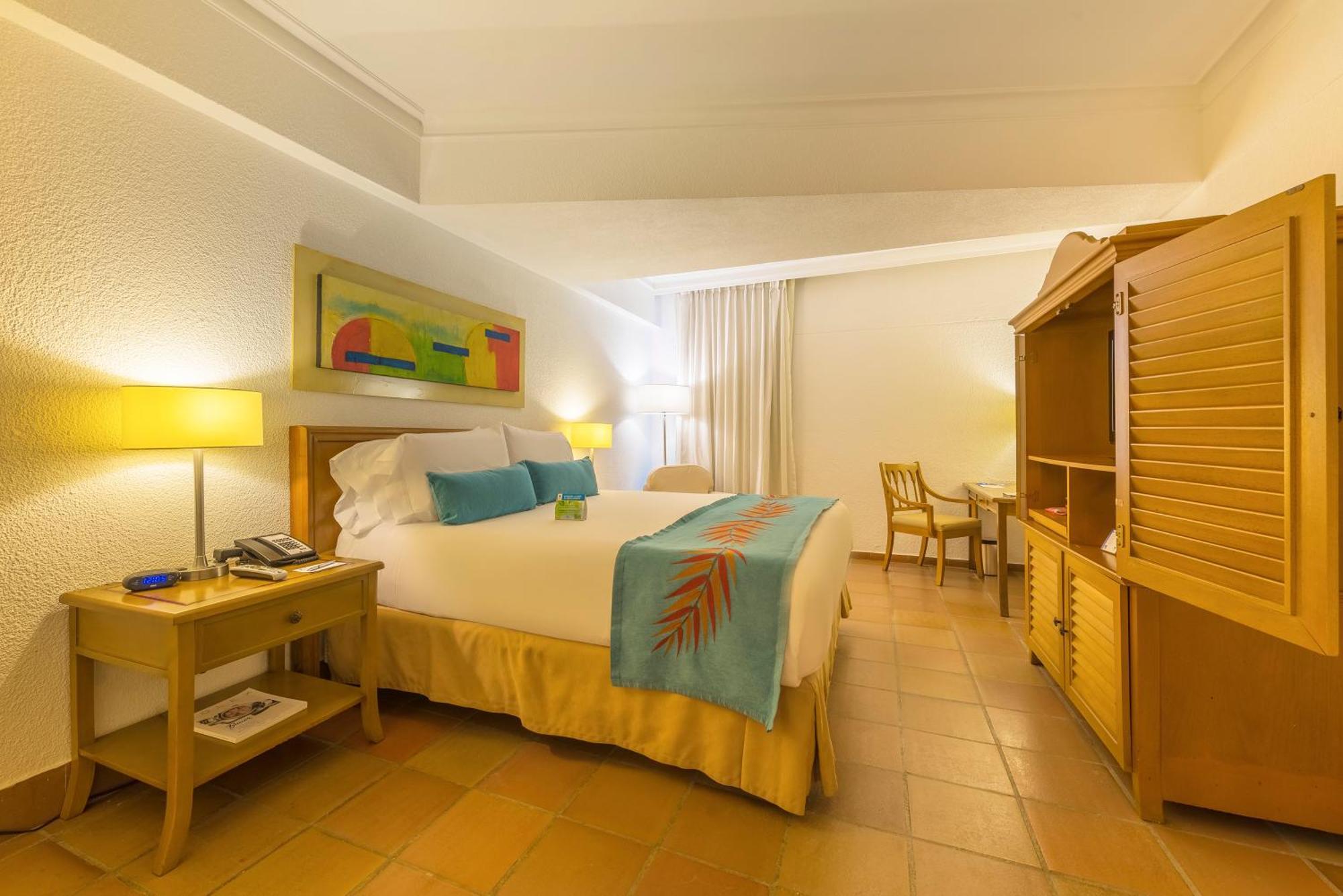โรงแรมอัลมิรันเต การ์ตาเจนา Cartagena ภายนอก รูปภาพ